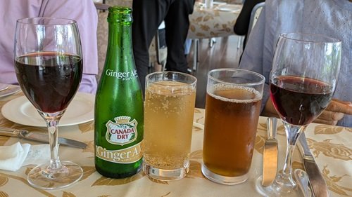 乾杯の前に.jpg