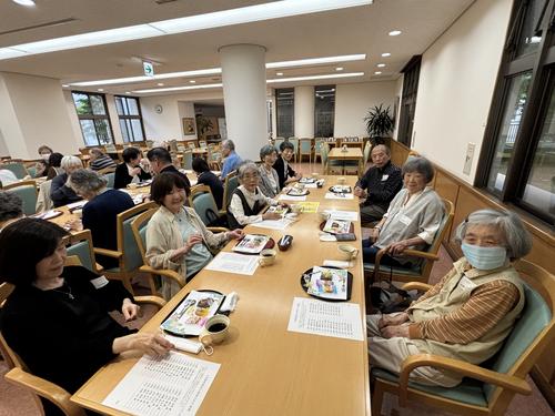 IMG_8901茶話会3.JPG